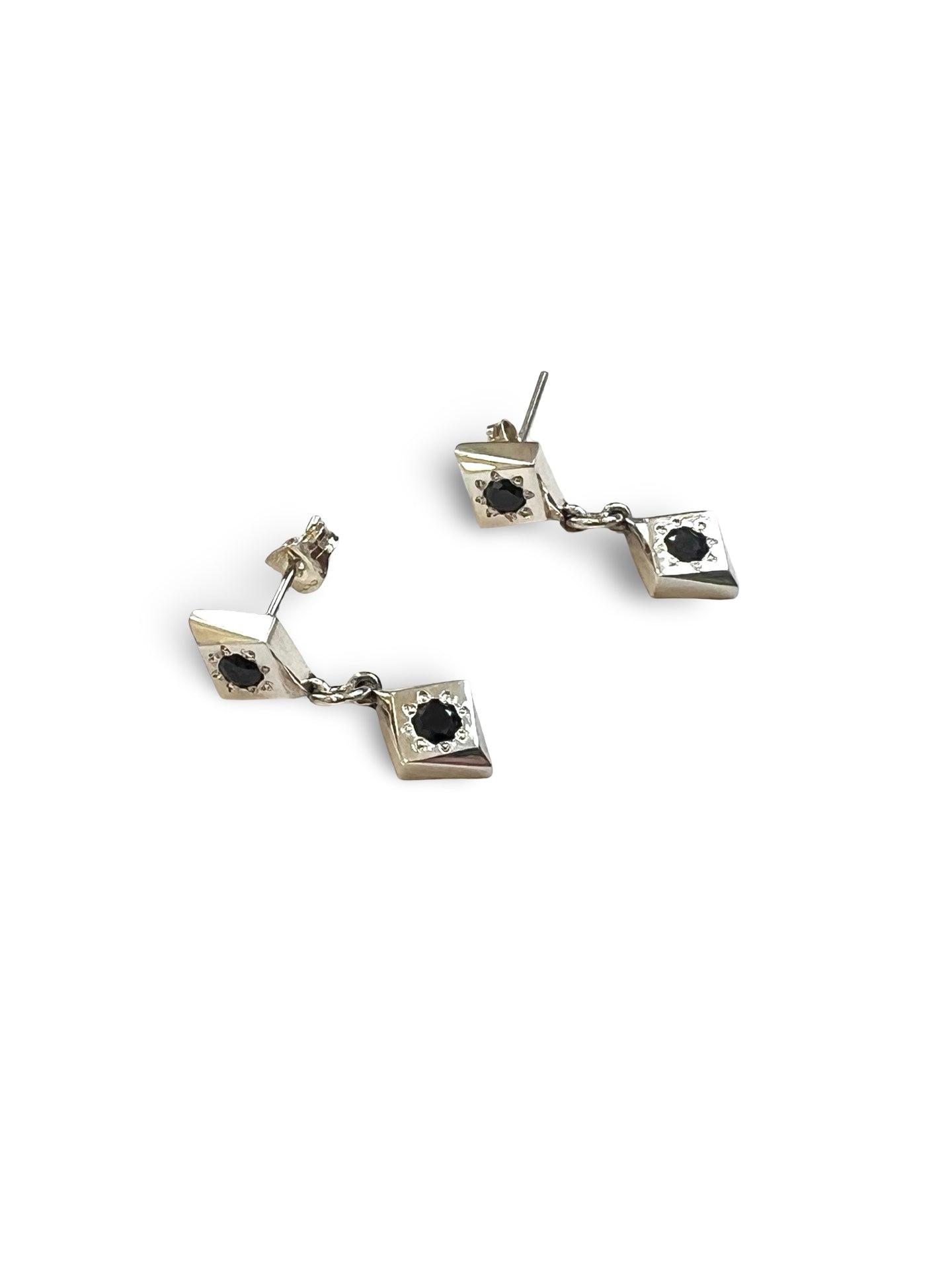 Duo Daisy Cluster Stud Earrings with Black Spinel