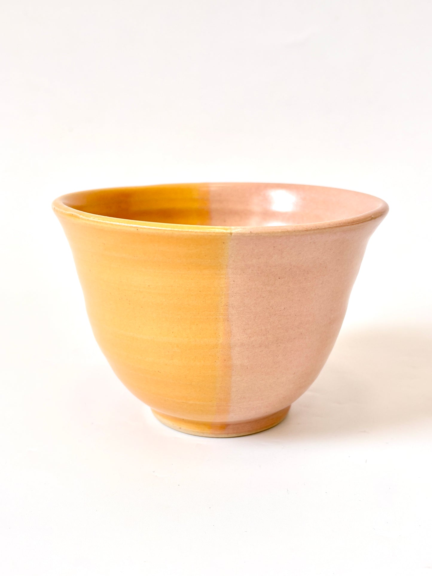 *Exclusive* Two-Toned Icecream Bowl - Peach / Pink