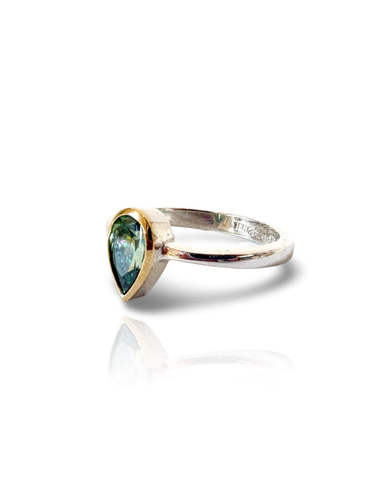 Teardrop Blue-Green Moissanite Ring in 18ct Yellow Gold & Sterling Silver (CI-511)