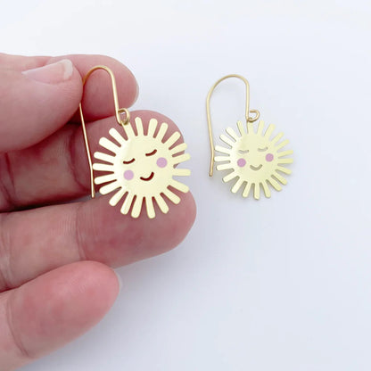 Mini Cheeky Sun Earrings in Gold/Pink