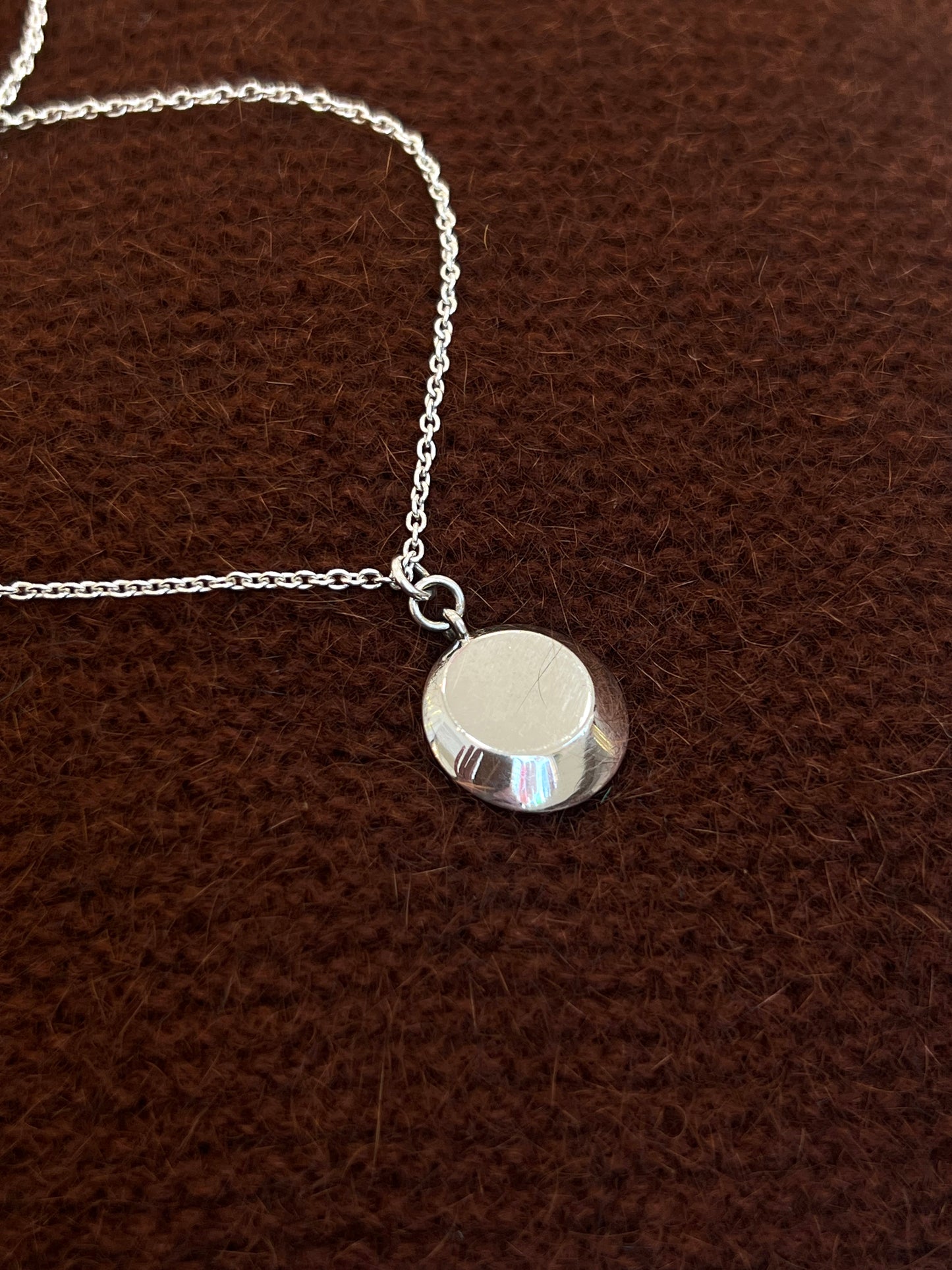Profile Pendant Necklace