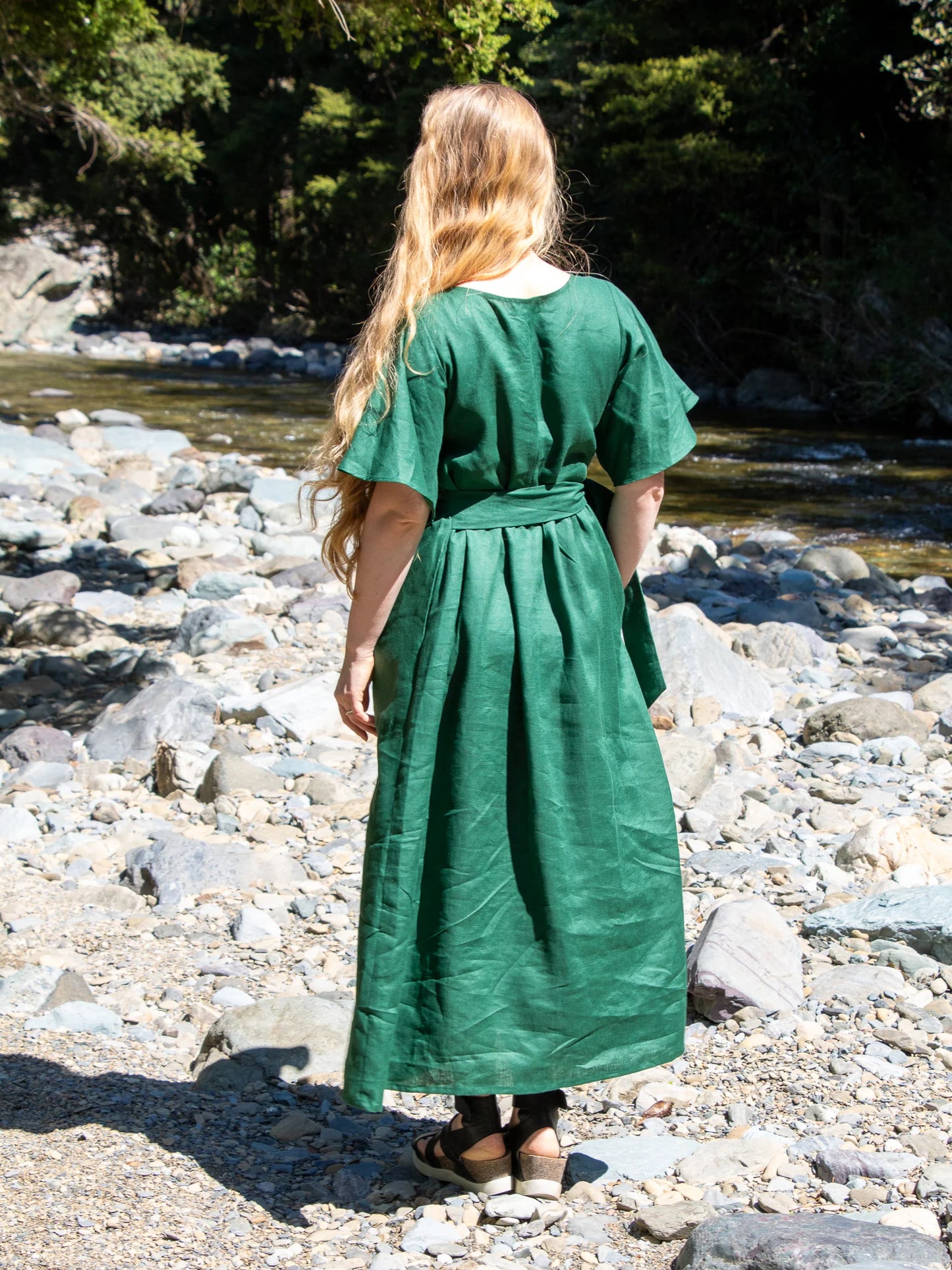 "Kelsey" Dress - Bottle Green Linen