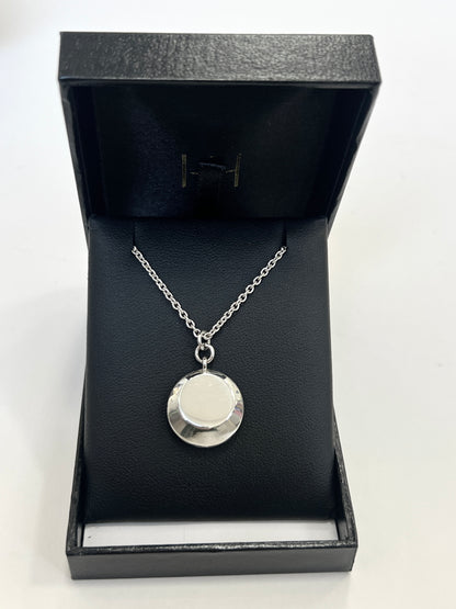 Profile Pendant Necklace
