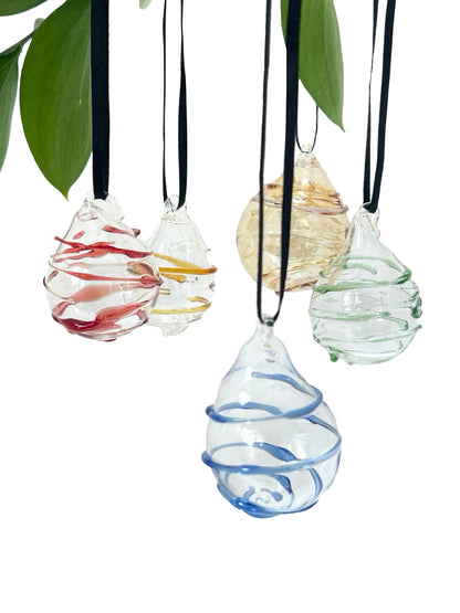 Blown Glass Bauble - Lustre swirl