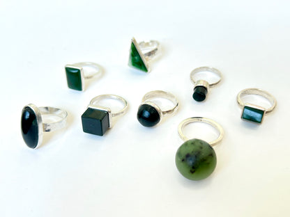 Long Triangle Facet Pounamu & Sterling Silver Texture Ring (RI-TR3)