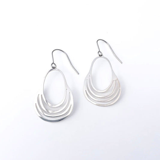 Mini Swinger Earrings in Silver
