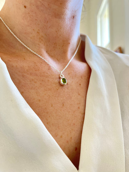Peridot Oval Gemstone & Silver Necklace