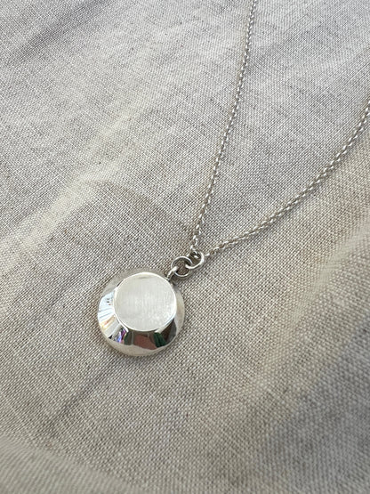 Starburst Profile Pendant Necklace with London Blue Topaz HH052