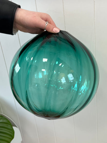 Handblown Glass 'Dodici' pendant light - Jade - made to order