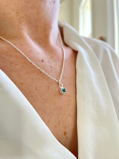 Topaz Gemstone & Silver Necklace - medium blue Topaz