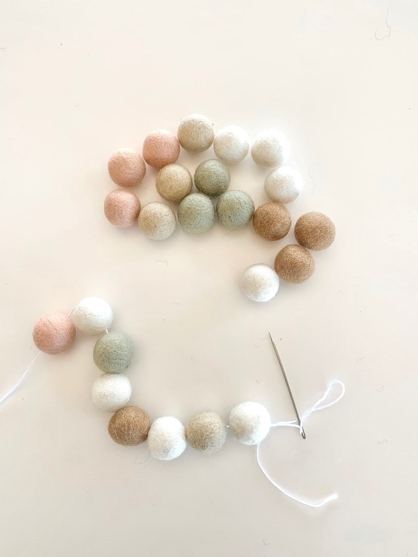 School Holiday Session - make a Pom Pom Garland at inc!