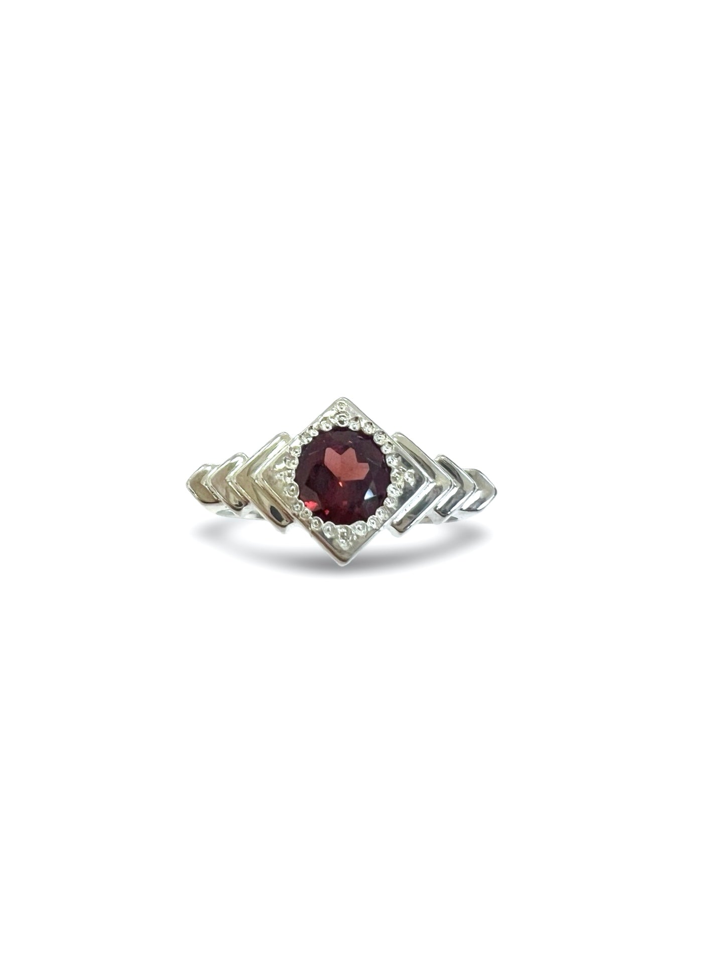 Temple Ring, Sterling Silver & Garnet: Size Q 3/4