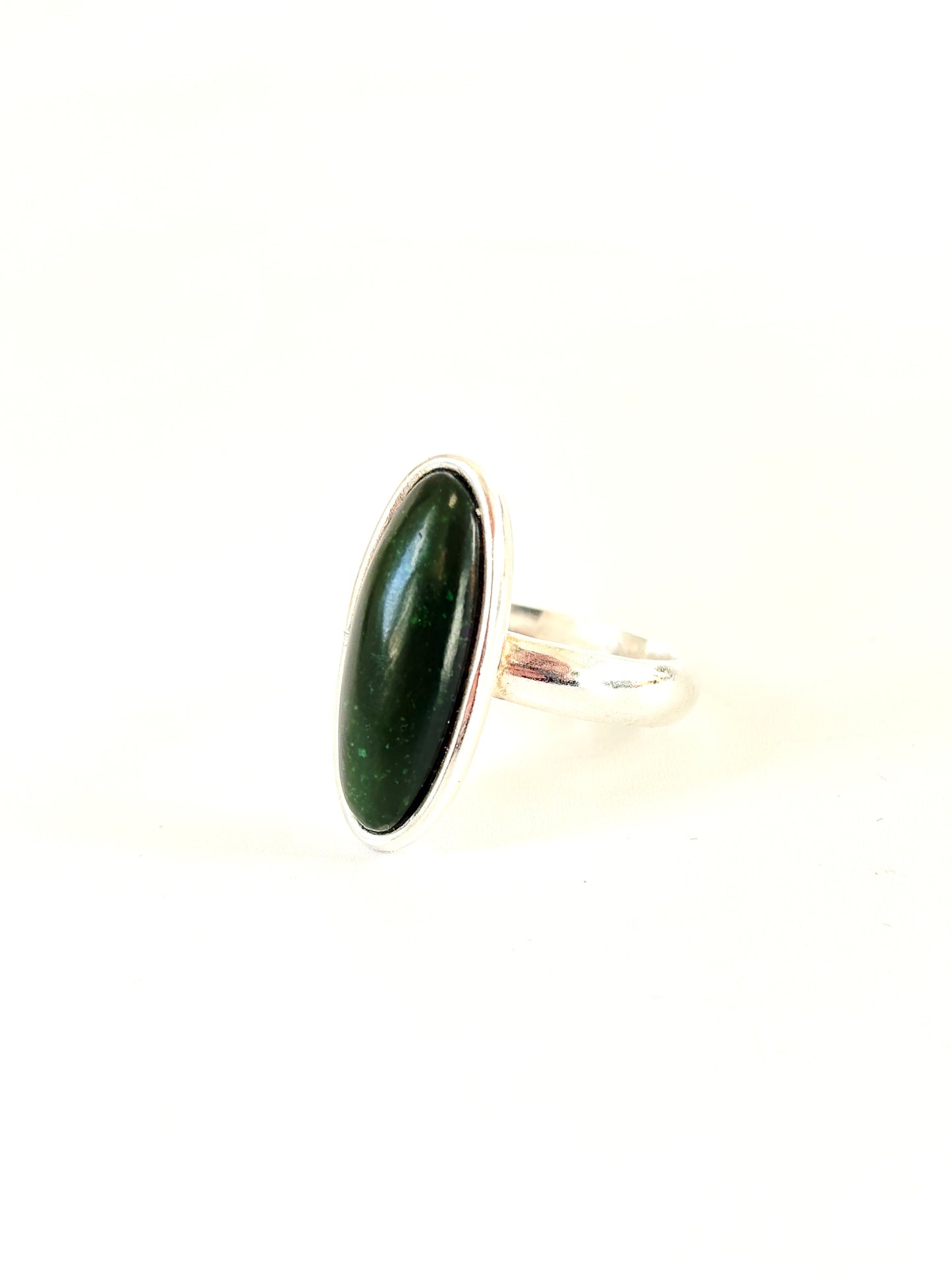 Extra long skinny Oval Ring (RI-OV8)