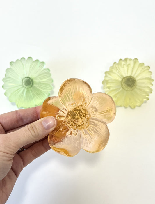 "Garden Path" Cast Glass Flowers Set - "Soft Spring" with Apricot