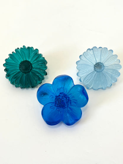 "Garden Path" Cast Glass Flowers Set - "Cool Winter" with Jade