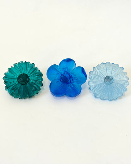 "Garden Path" Cast Glass Flowers Set - "Cool Winter" with Jade