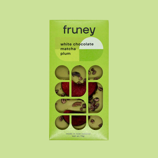 White Chocolate, Matcha & Plum Bar - 75g