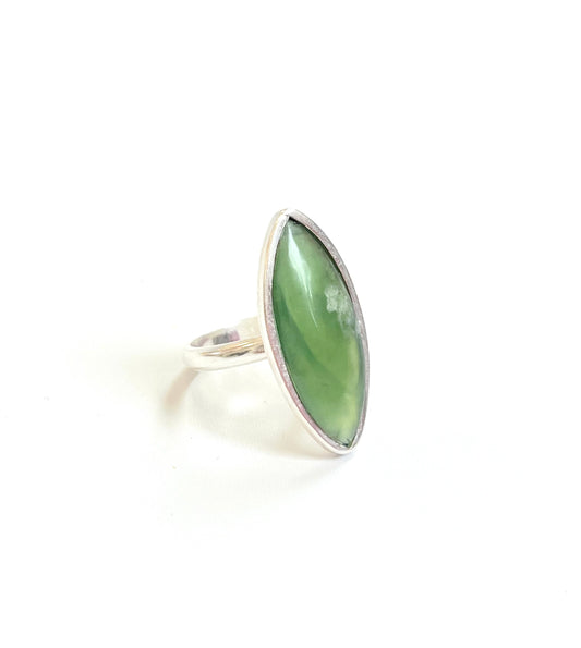 Jade & Sterling Silver Extra Long Pointed Oval Ring (RI-0V9)