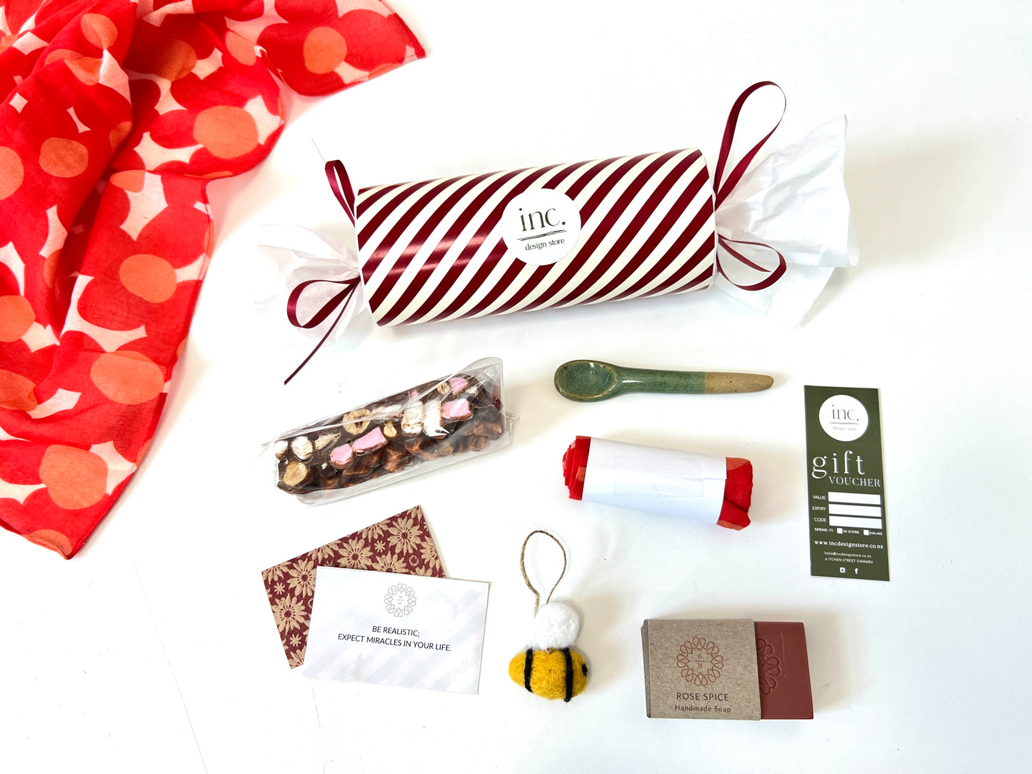 Inc Store Christmas Cracker '25 - red stripes