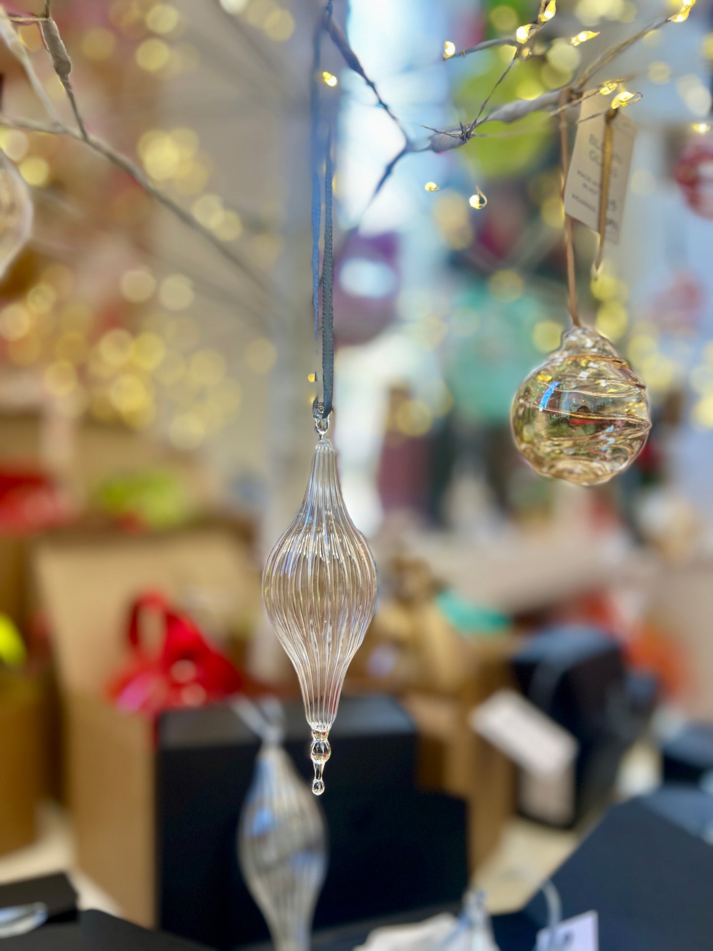 Fluted hand blown clear glass bauble - 2025 Ornament