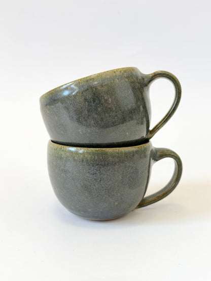 Handmade Ceramic Everyday Round Mug - Kelp