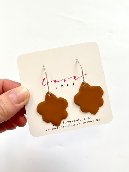 Fleur de Lis Earrings - Cognac