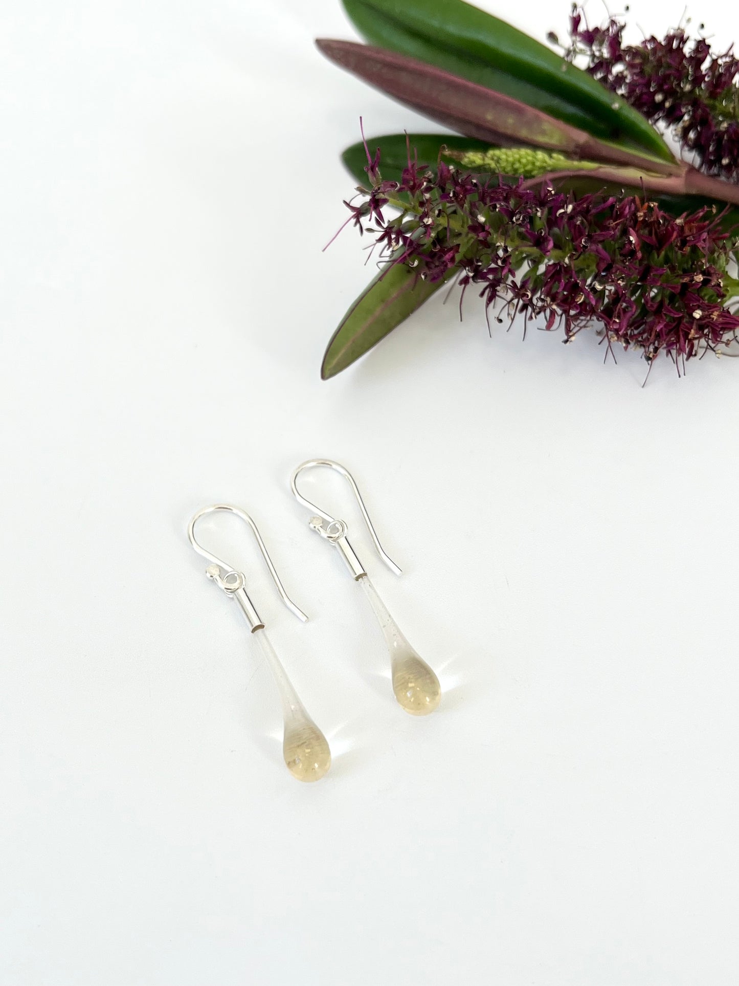 Glass Teardrop Earrings - Clear Honey
