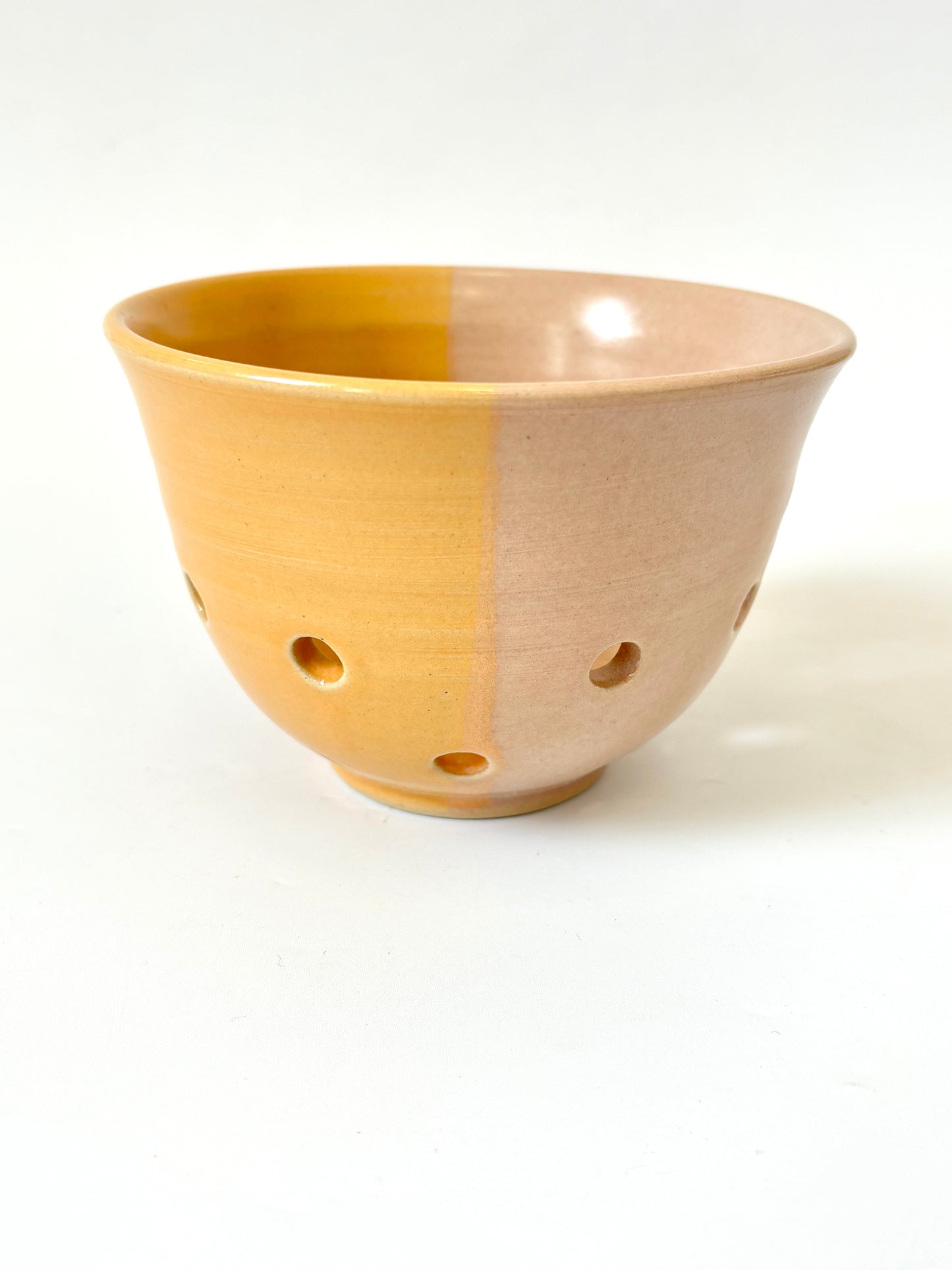 *Exclusive* Two-Toned Berry Bowl - Peach / Pink