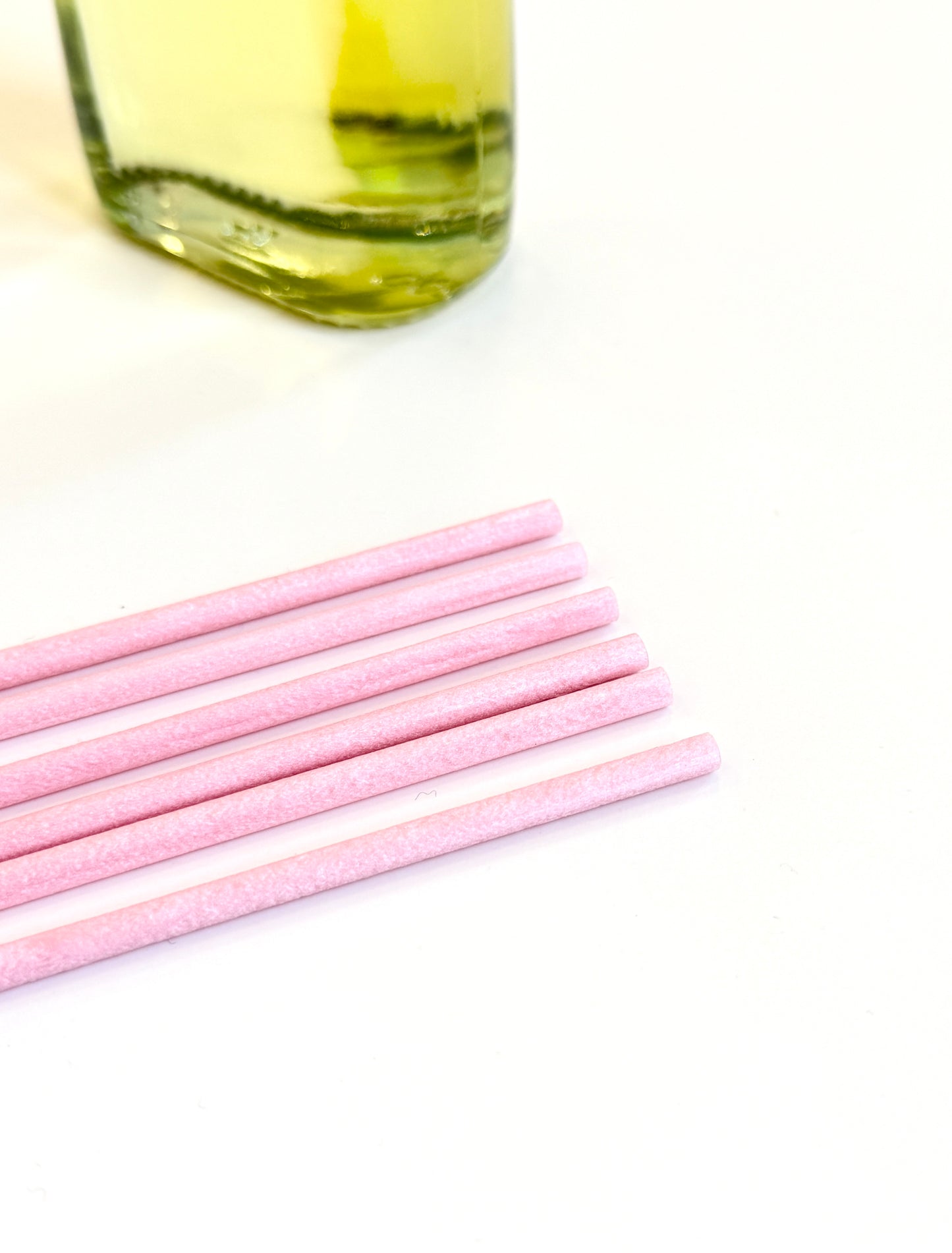 Diffuser Reeds - Bundle of 6 - Pink, Short
