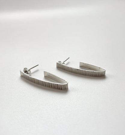 Wide Oval with Lines Earrings