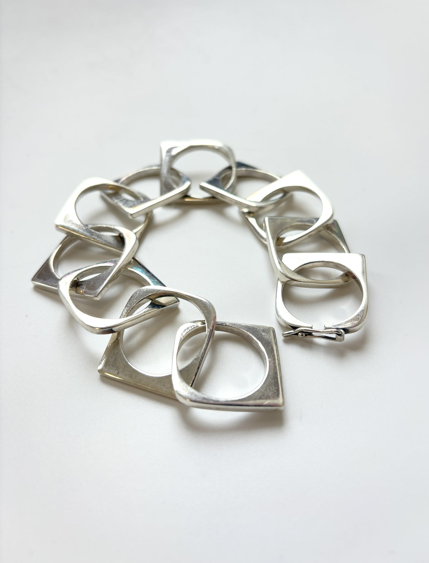 Chain-Link Sterling Silver Bracelet (CI-23)