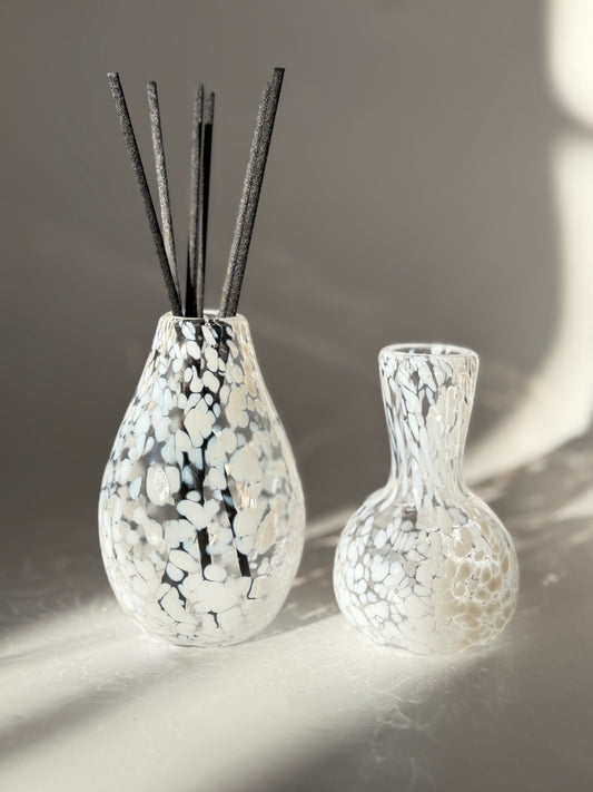 Handblown Glass Diffuser Vase - Speckled white