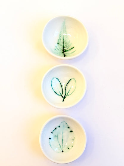 Porcelain Leaf Dish - assorted prints