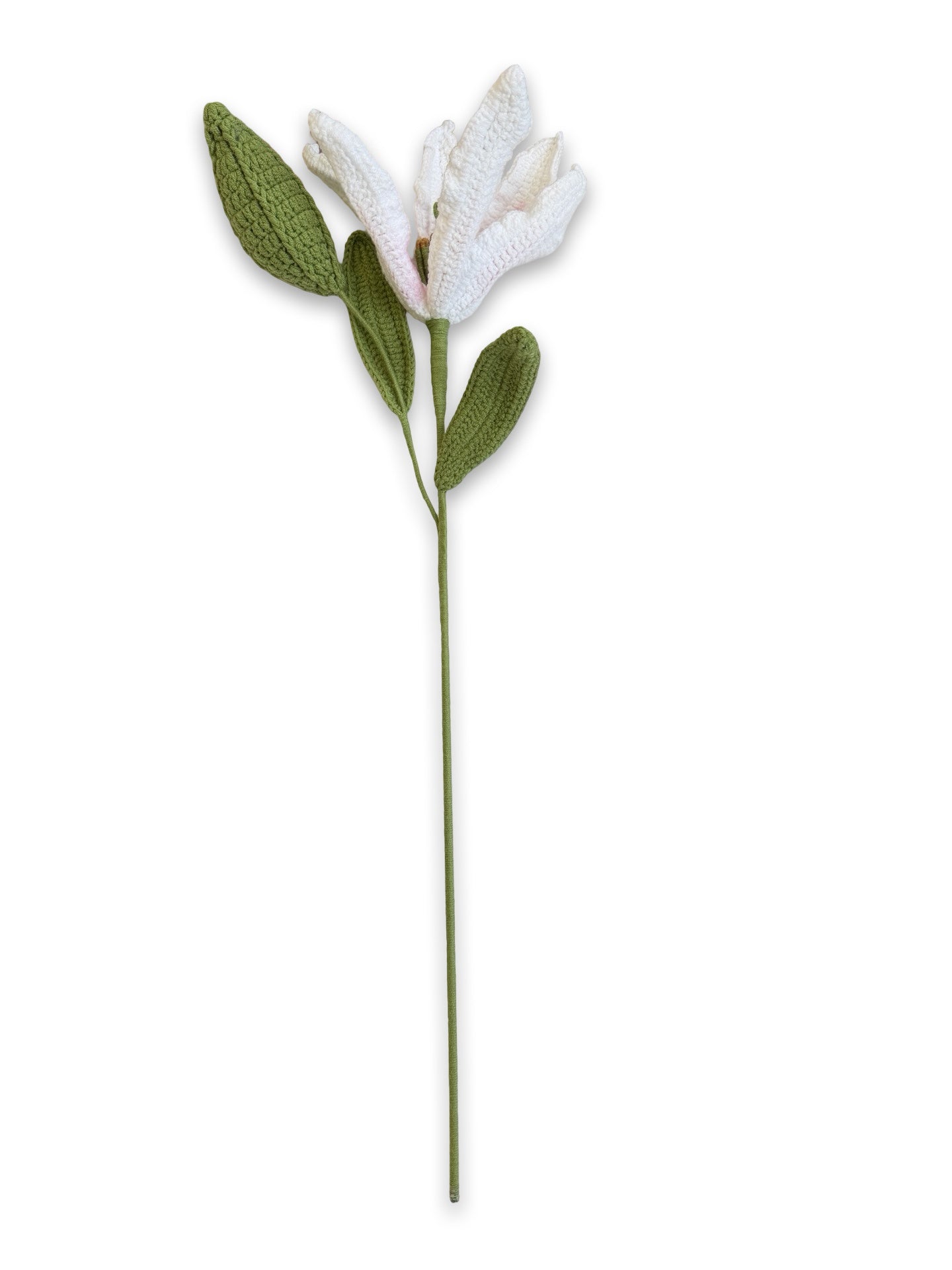 Crochet Lily with bud - White, pink centre