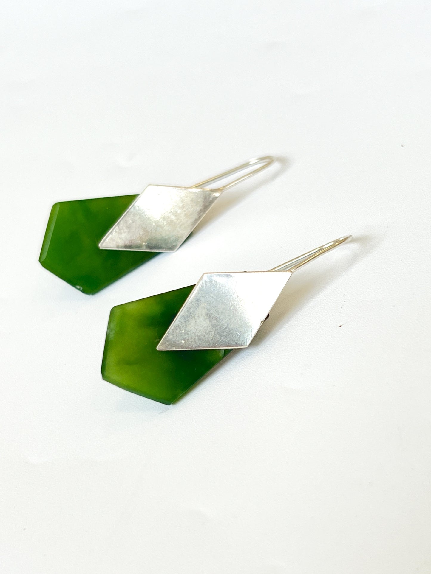 Polygon Pounamu Earrings with Silver Diamond Shape (EA-PO3)