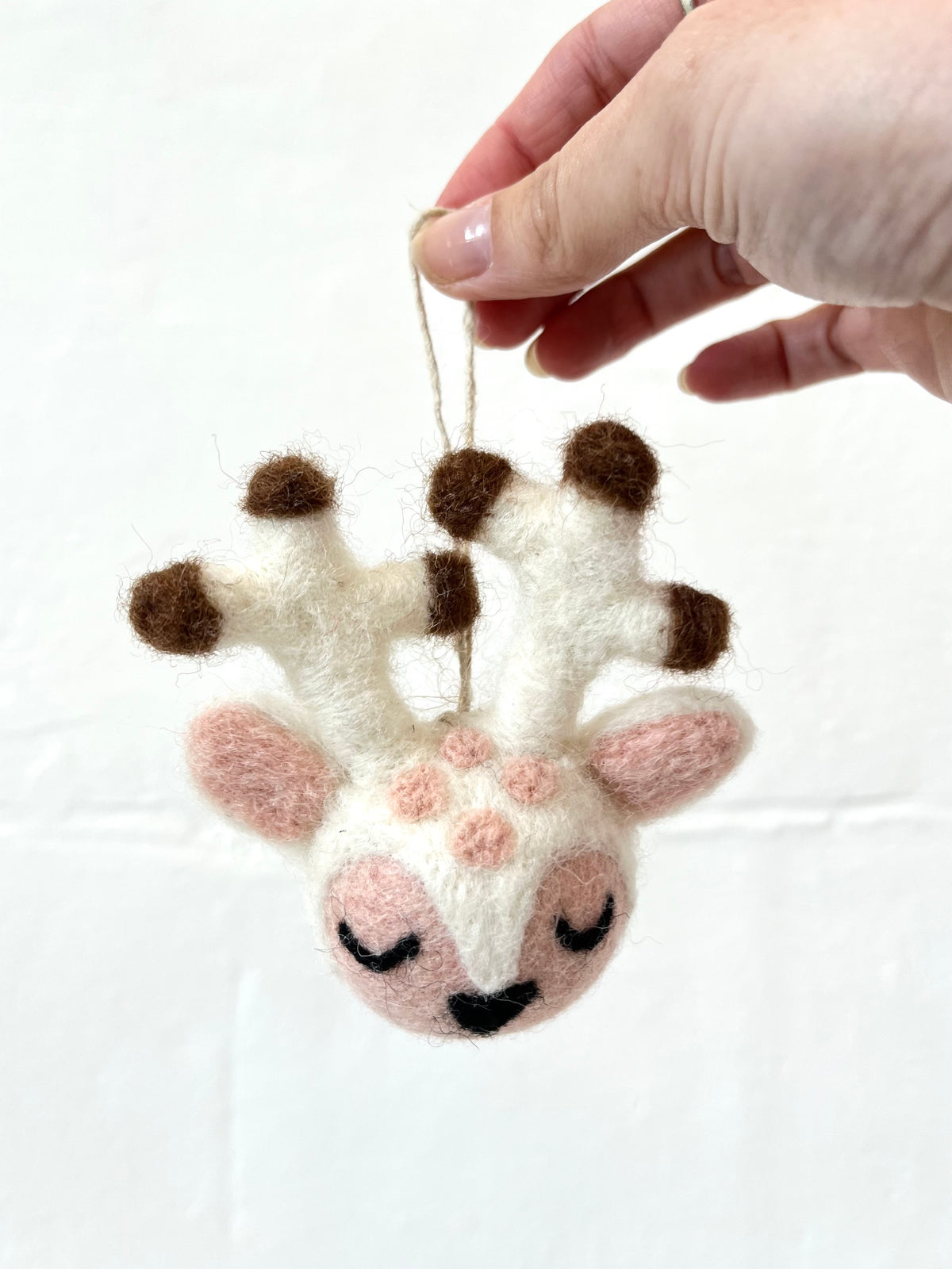 Reindeer Head Decoration - White