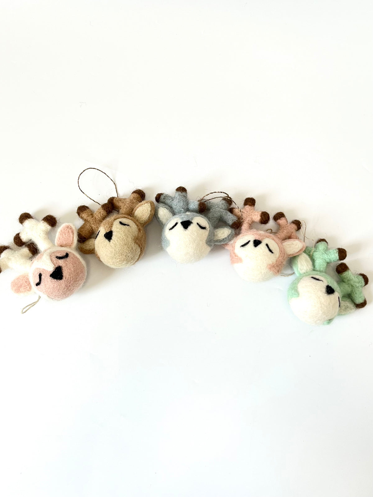 Reindeer Head Decoration - White