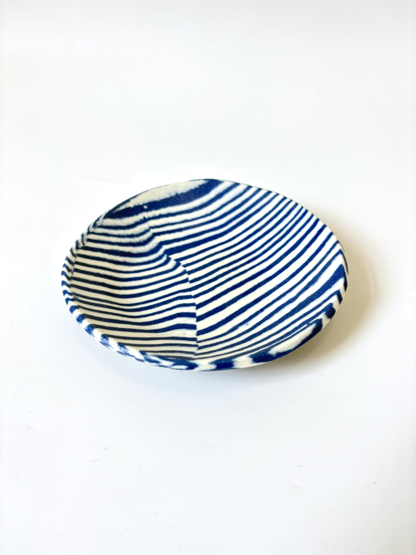 Ceramic Nerikomi Flat Dish - Dark Blue Stripe