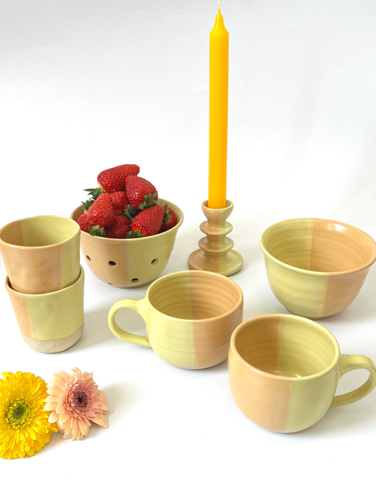 *Exclusive* Two-Toned Ceramic Mug - Lemon / Peach