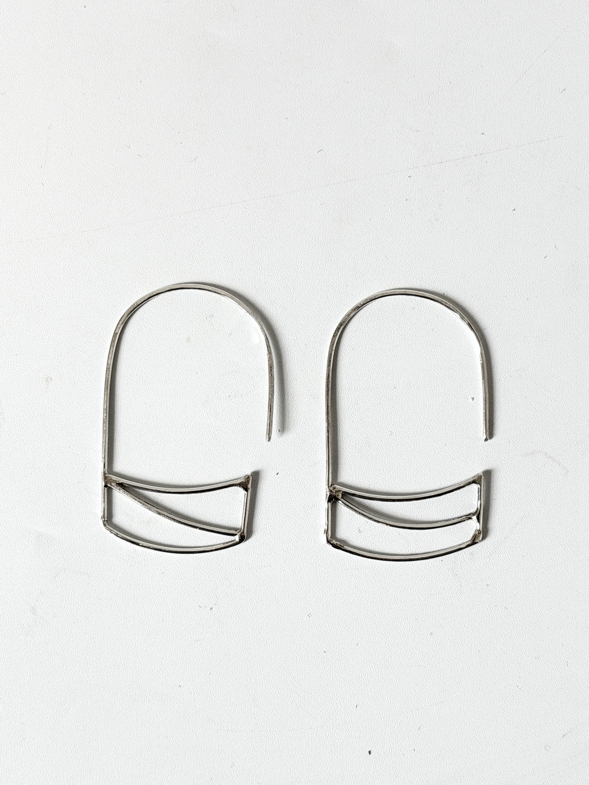 Threader earrings with Lines - Stirling Silver earrings by Kouka Design