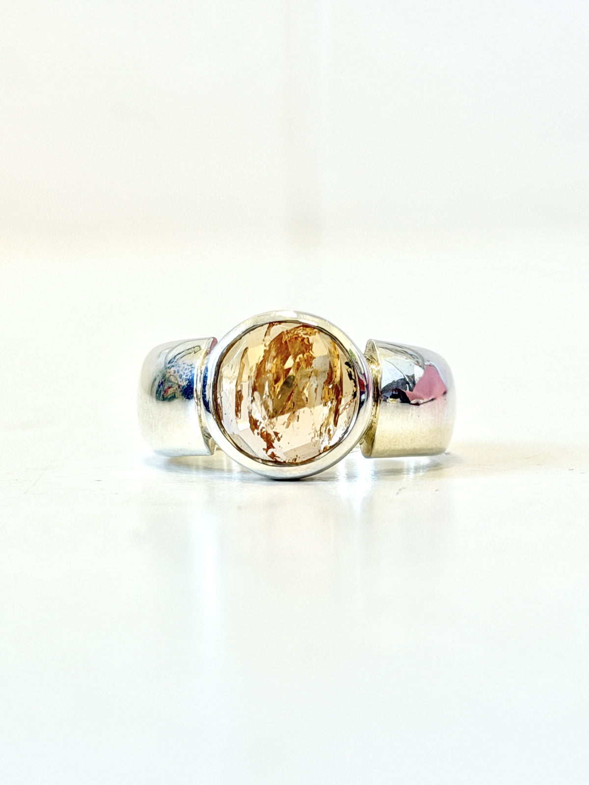 Golden Topaz and Stirling Silver ring by Idour (CI.6)