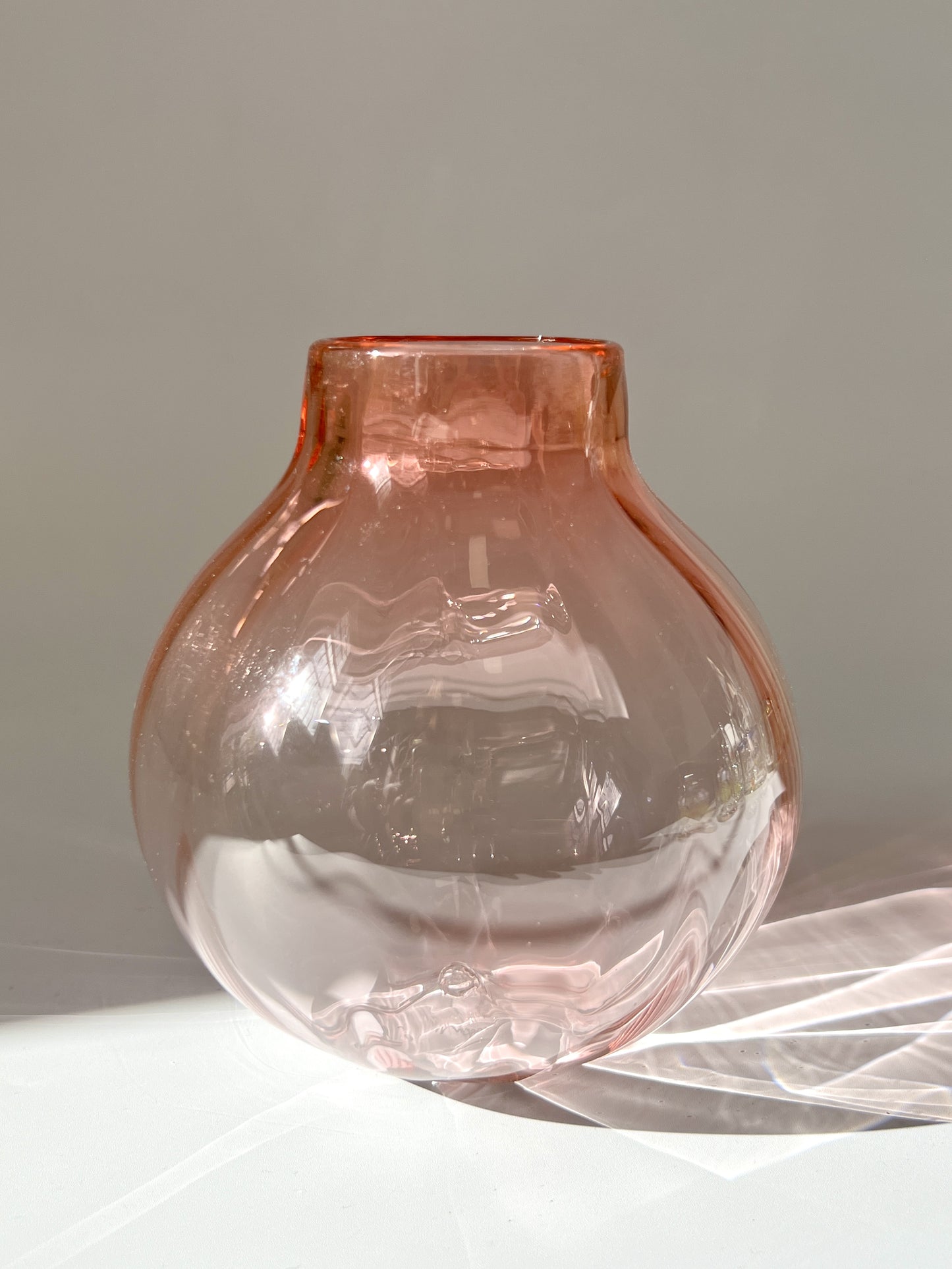 Handblown Glass "Dodici" Vase - Apricot transparent