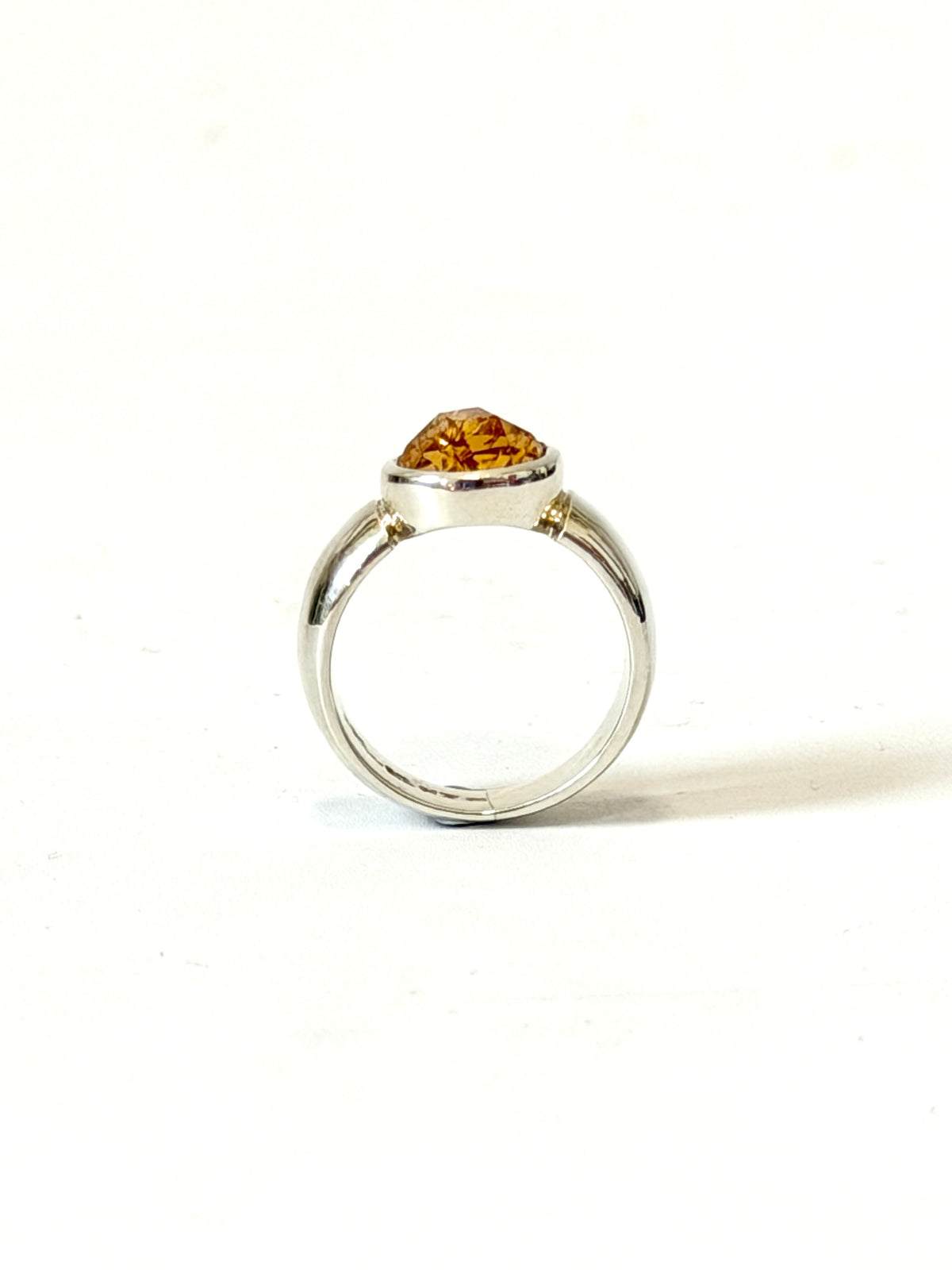 Golden Topaz and Stirling Silver ring by Idour (CI.6)