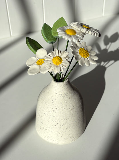 White Zinnia – Ceramic Flower - 5 petals, green/yellow centre