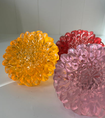 Dahlia in Cast Glass - Apricot