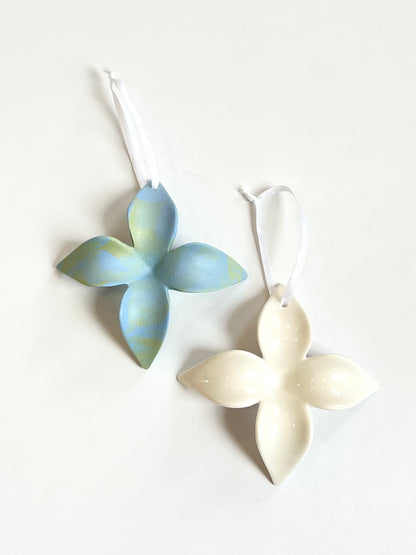 Ceramic Abelia Ornament - Gloss White