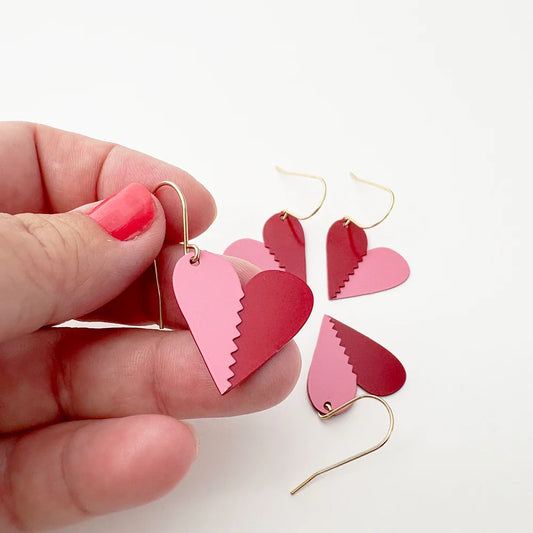 Mini Heart earrings in Pink/Red