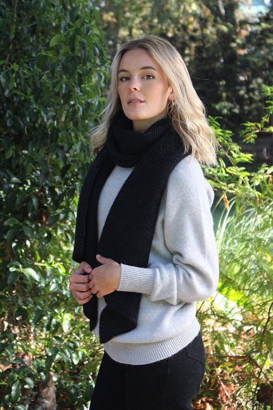 Bias Scarf Possum Merino - Black / Charcoal