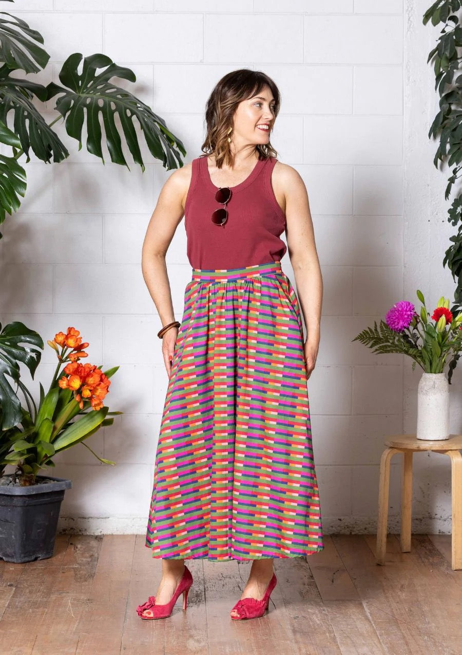 Cotton Skirt with pockets - Long Lines Retro