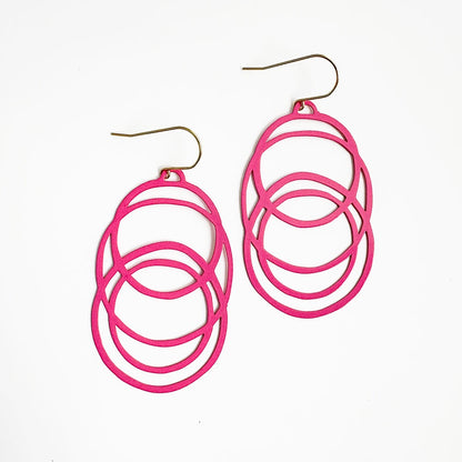 Hula Hoop earrings in Pink